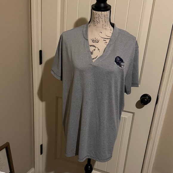 Cutter & Buck Tops - Cutter & Buck Gray Short Sleeve Tee